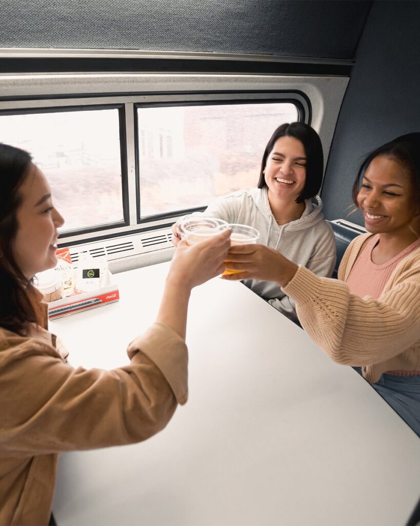 Save upto 30% on group booking 